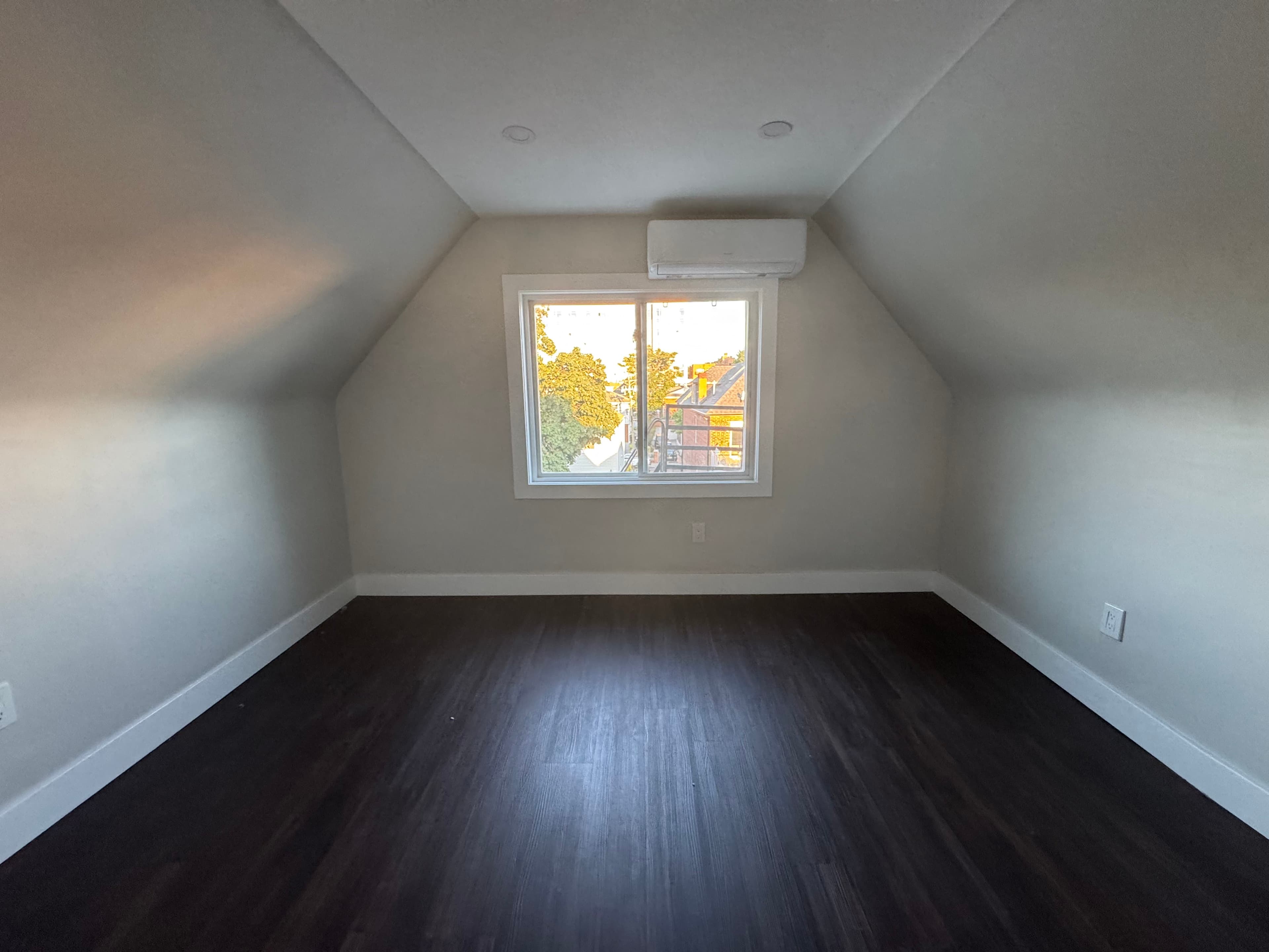8516 3rd Ave — 10.jpg