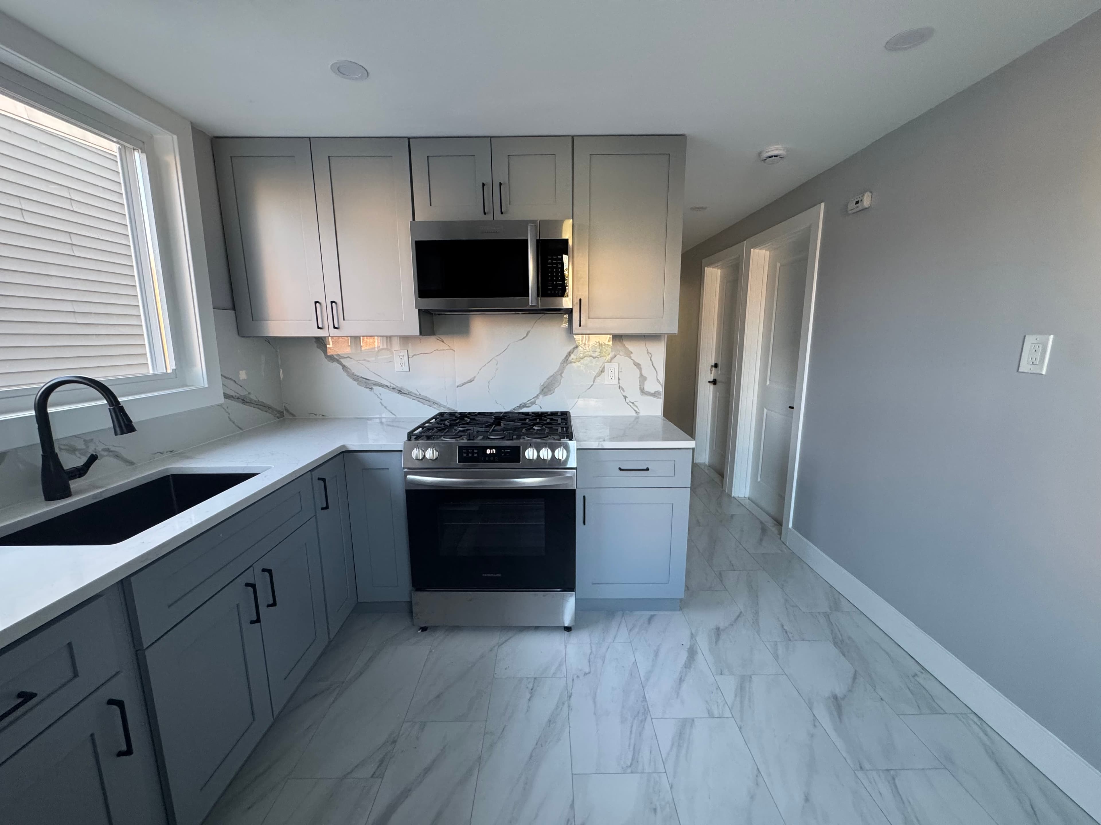 8516 3rd Ave — 14.jpg