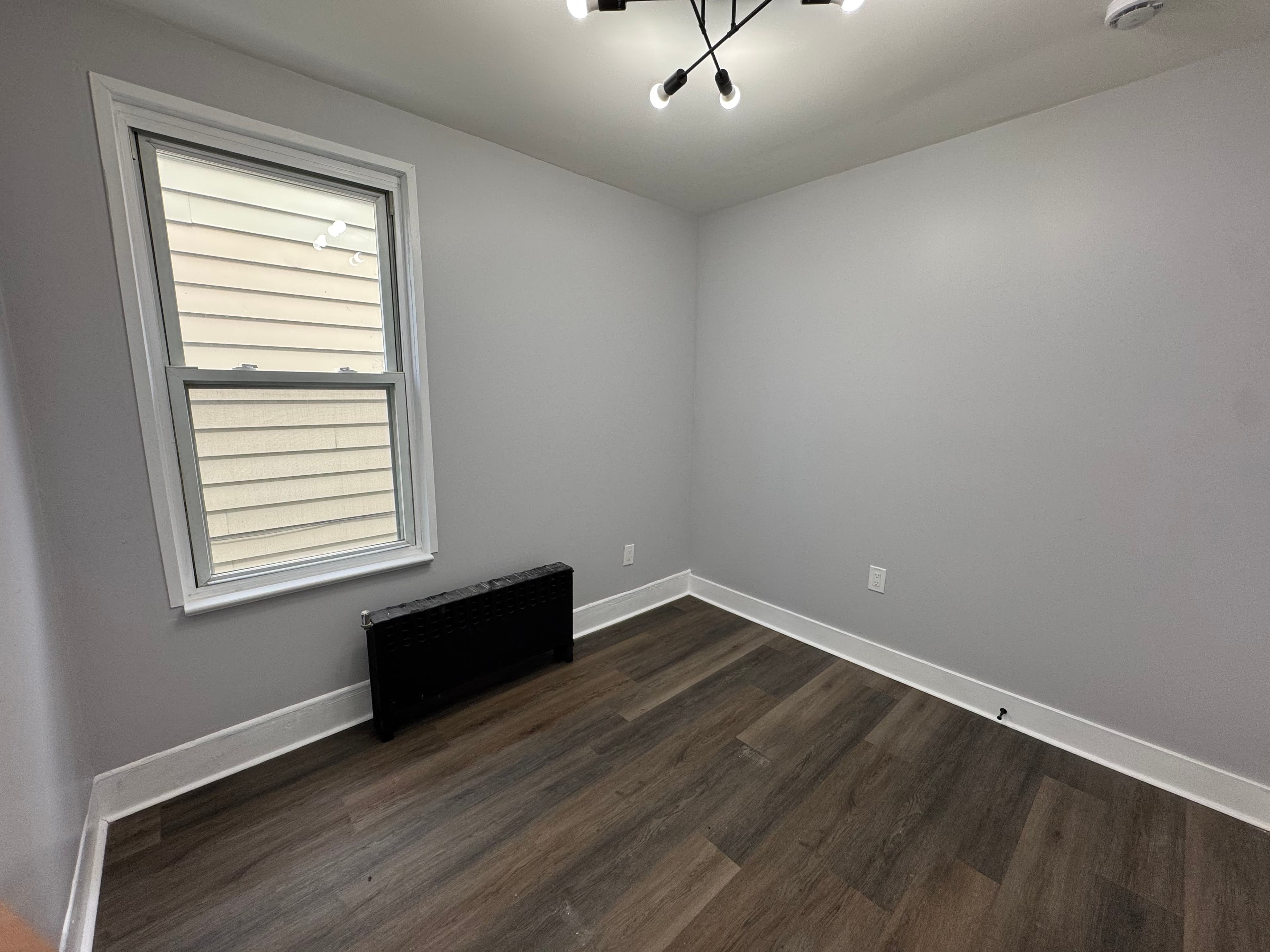 8516 3rd Ave — 7.jpg
